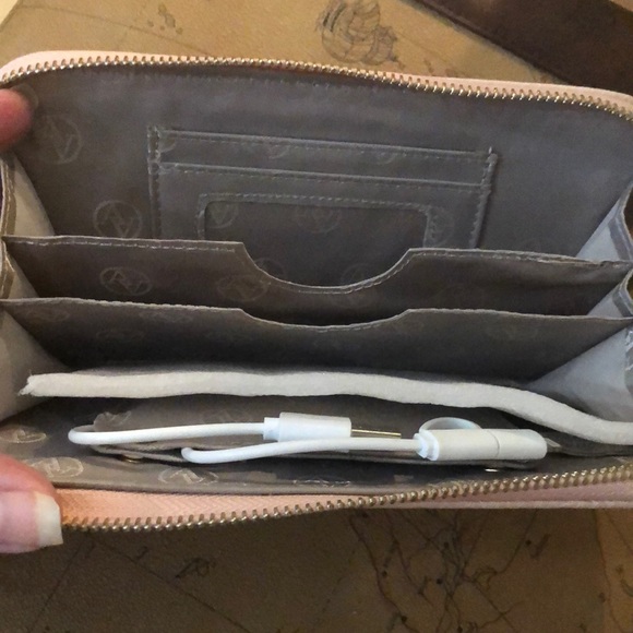 Phone Charger Wallet - Picture 3 of 7